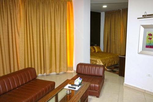 Guest room interior